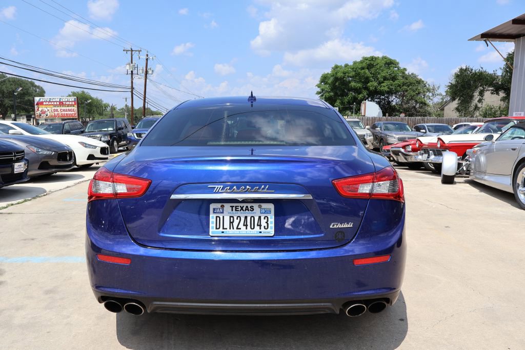 Used 2015 Maserati Ghibli RWD image 6