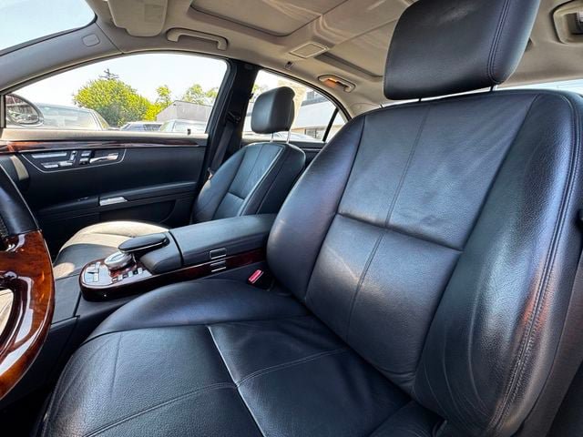 Used 2007 Mercedes-Benz S 550 4MATIC image 12