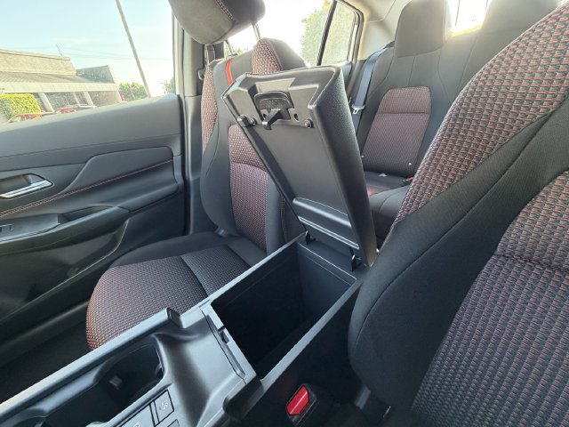 New 2027 Nissan Sentra SR w/ SR All Weather Package FWD image 30