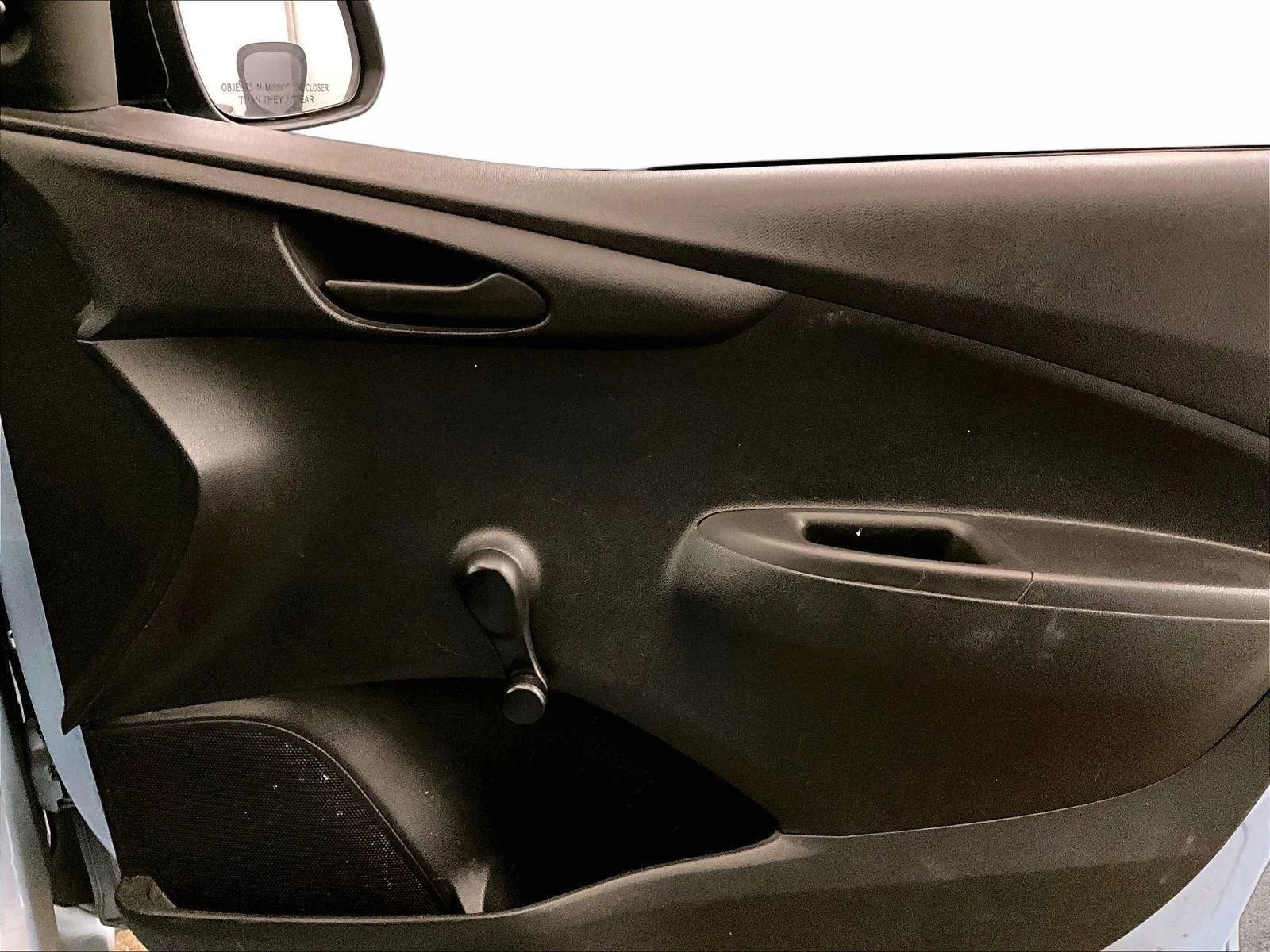 Used 2016 Chevrolet Spark LS image 23