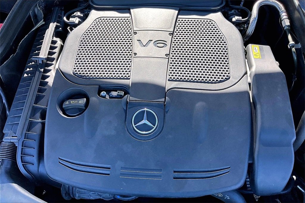 Used 2012 Mercedes-Benz E 350 4MATIC Sedan image 31