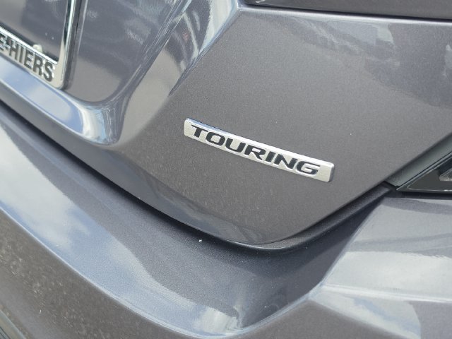 Used 2016 Honda Civic Touring image 6