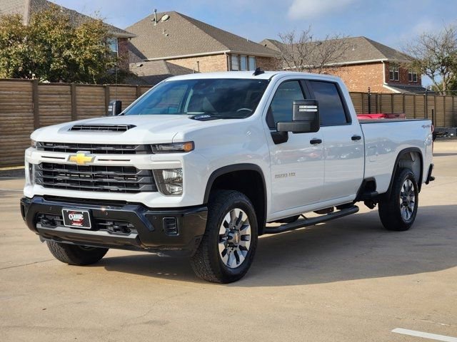 Used 2025 Chevrolet Silverado 2500 Custom w/ Custom Value Package image 10