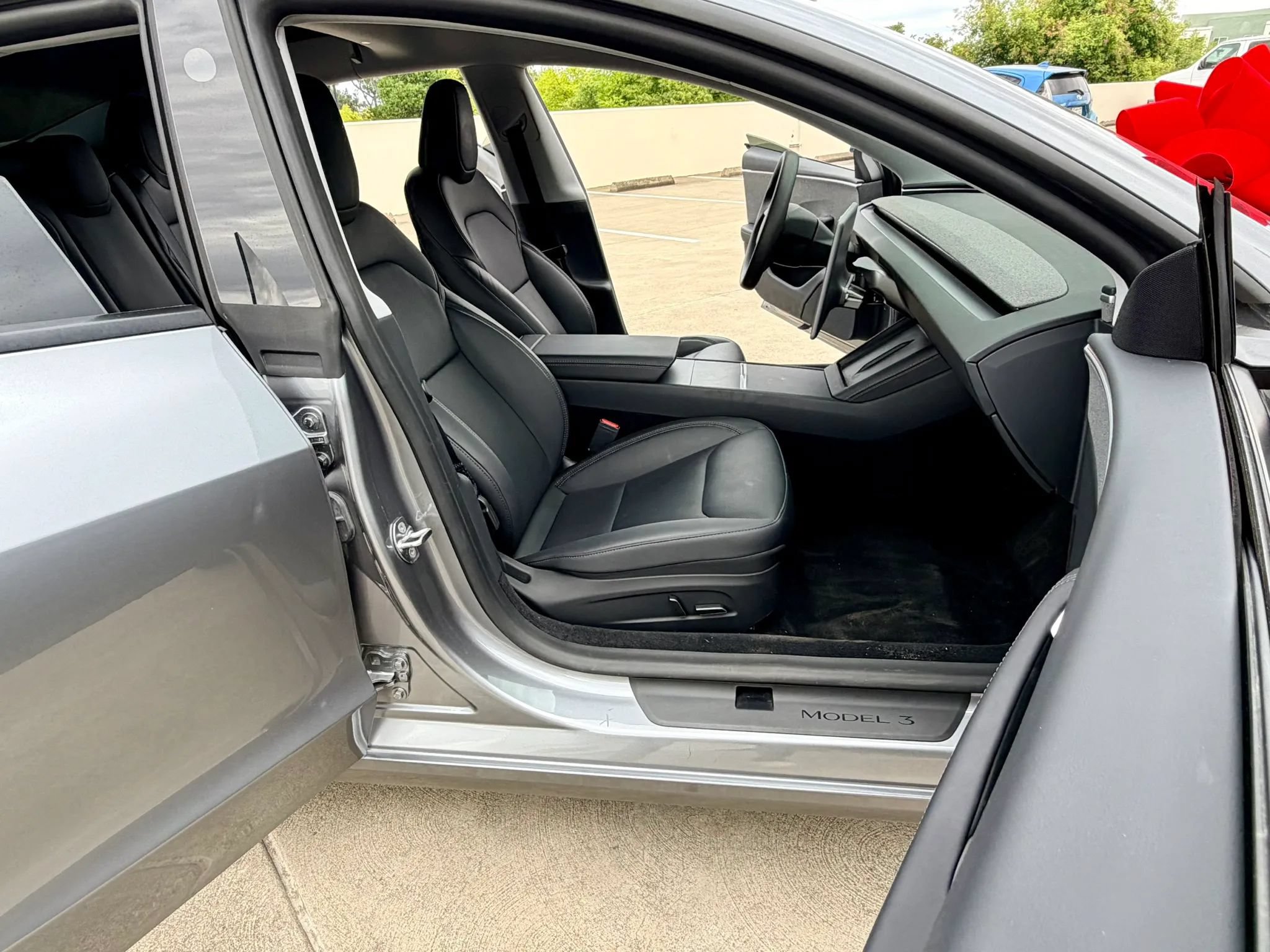 Used 2025 Tesla Model 3 Long Range RWD image 41