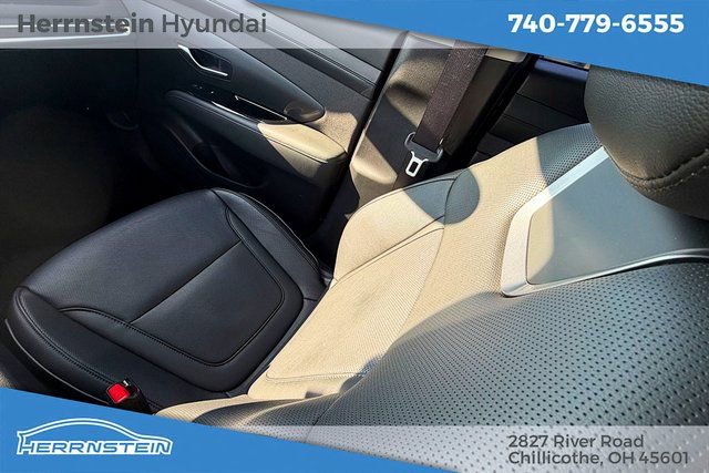 Certified 2025 Hyundai Tucson Limited image 10