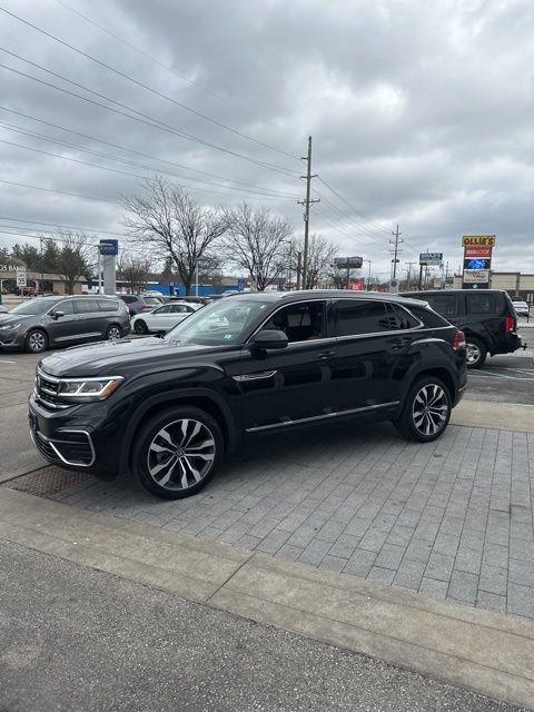 Used 2023 Volkswagen Atlas Cross Sport SEL Premium R-Line image 15