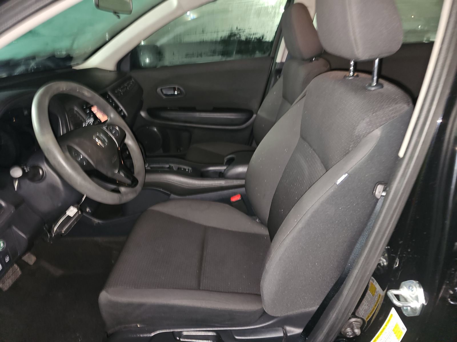 Used 2022 Honda HR-V LX image 11