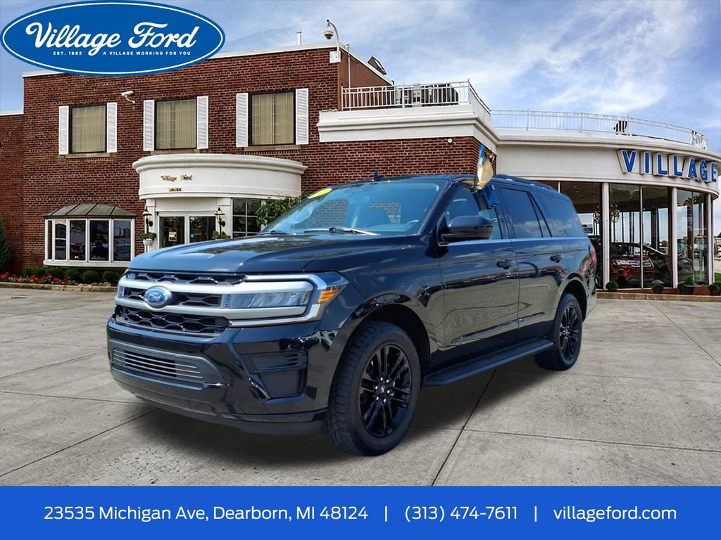 Used 2024 Ford Expedition XLT AWD/4WD image 1