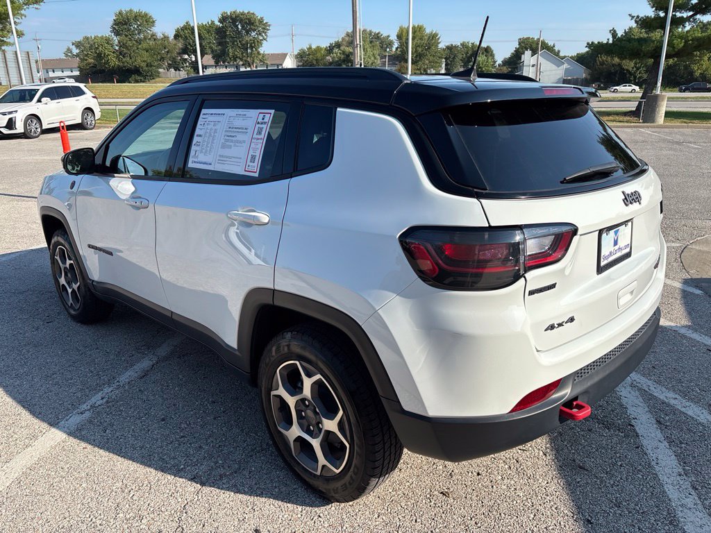 Used 2022 Jeep Compass Trailhawk w/ Trailhawk Elite Group AWD/4WD image 10