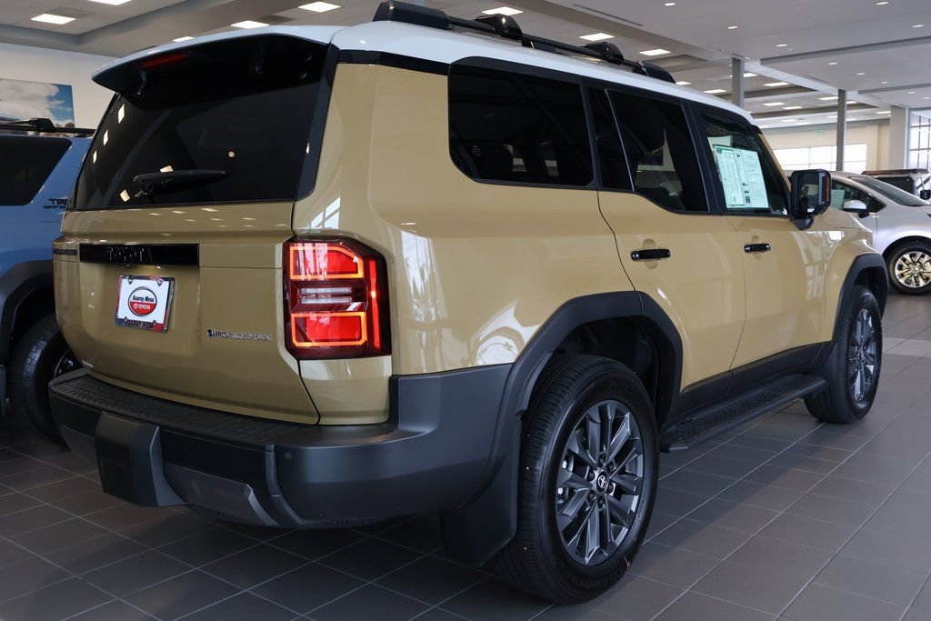 Used 2026 Toyota Land Cruiser w/ Premium Package AWD/4WD image 4