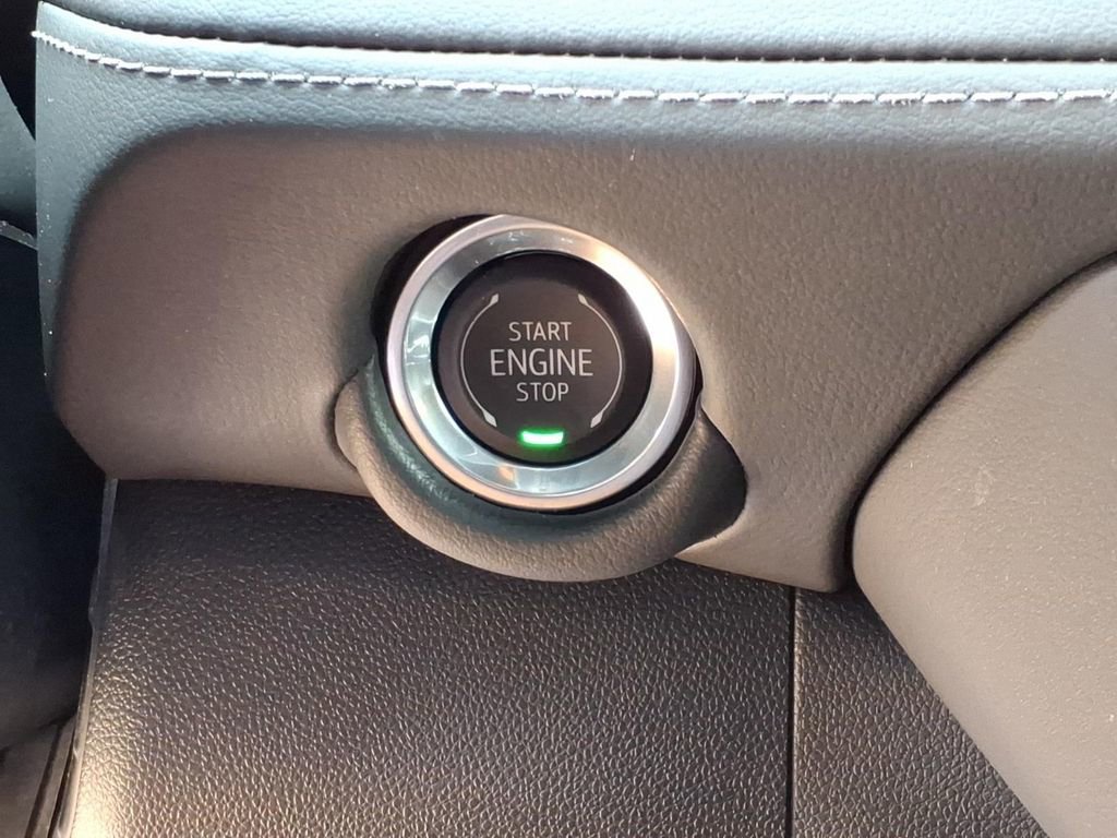 Certified 2025 Chevrolet Tahoe LT AWD/4WD image 9