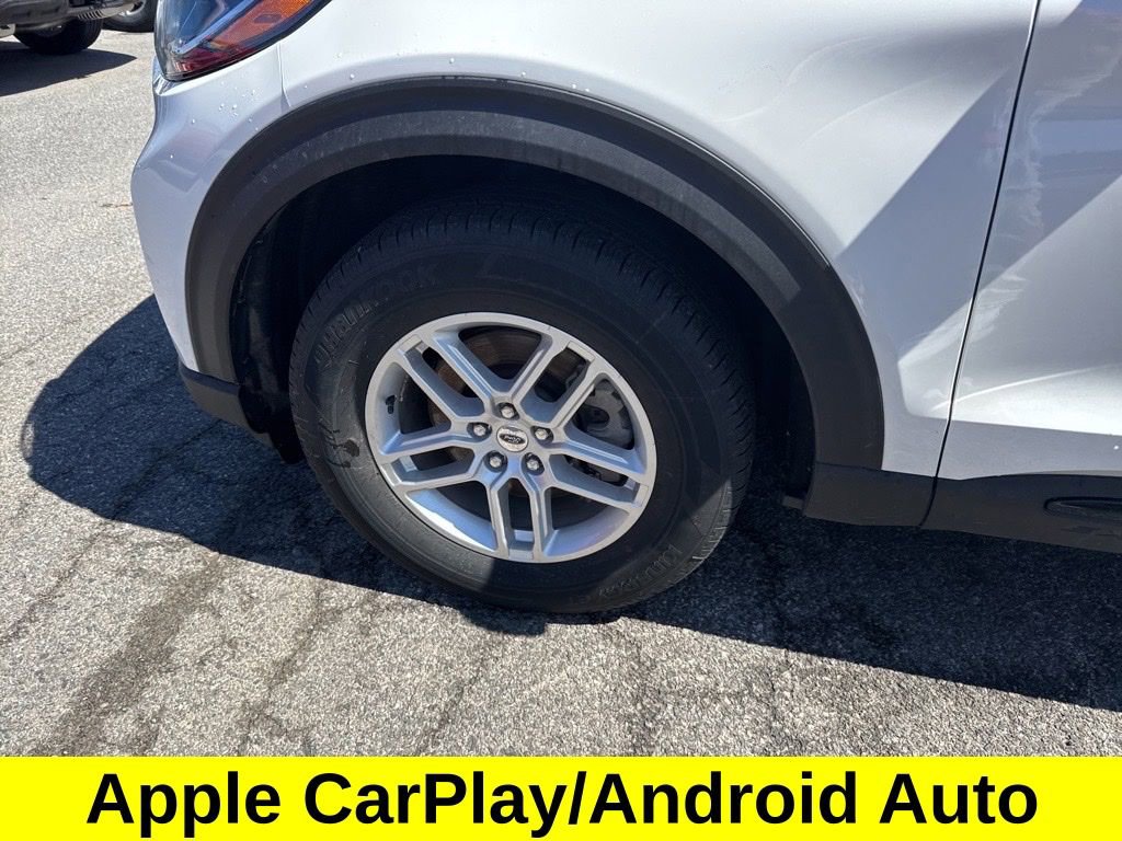 Used 2026 Ford Explorer Active image 11