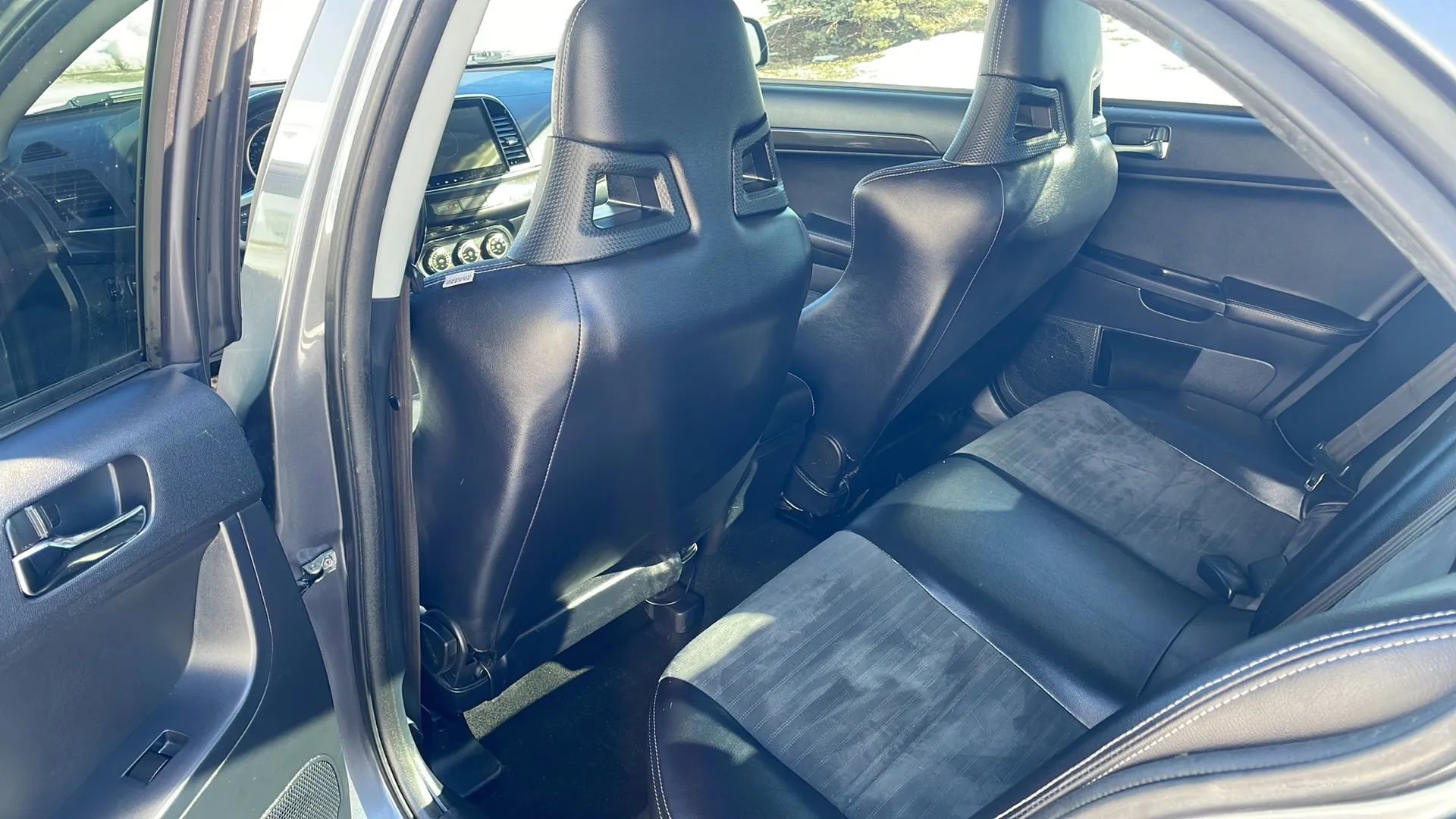 Used 2011 Mitsubishi Lancer Evolution MR image 18