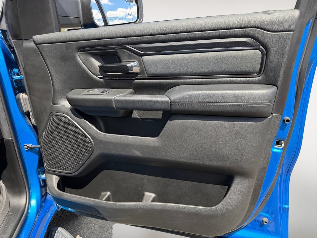 Used 2023 RAM 1500 Big Horn AWD/4WD image 25