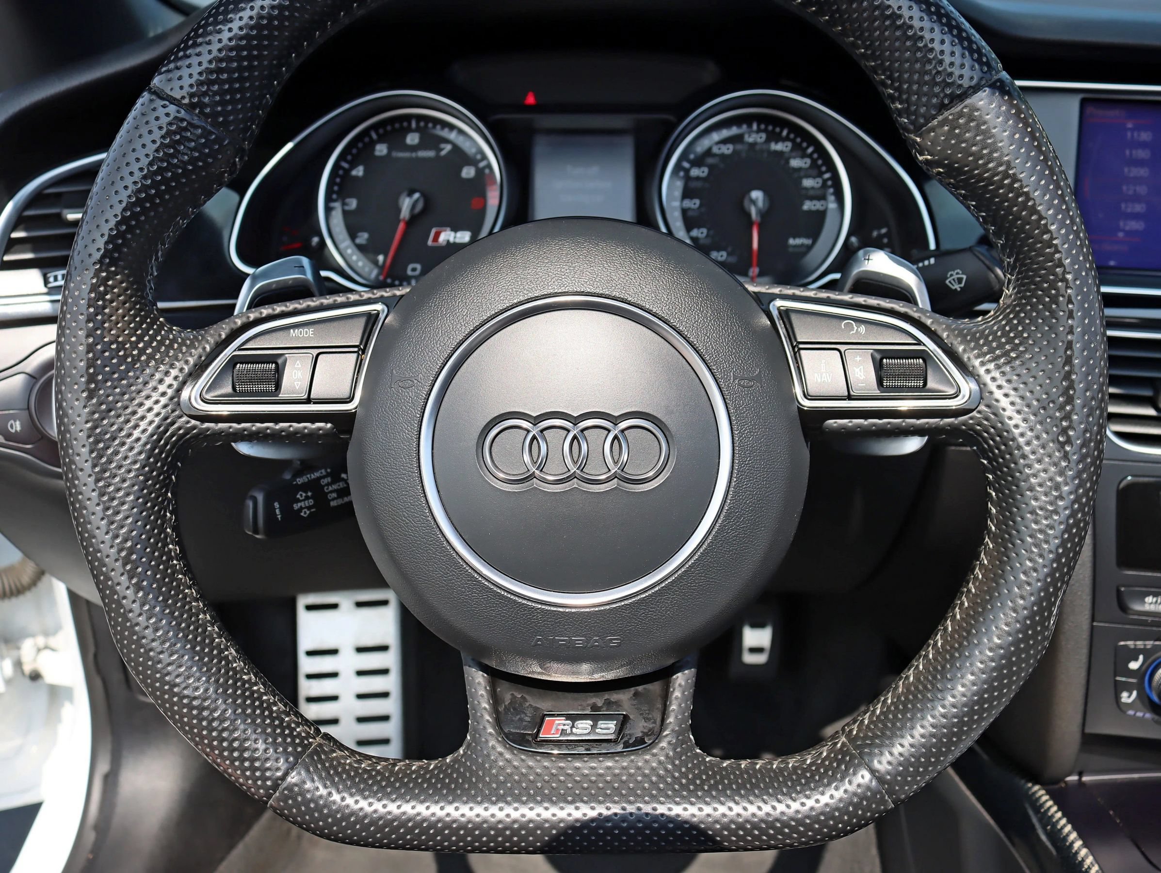 Used 2015 Audi RS 5 Cabriolet AWD/4WD image 20