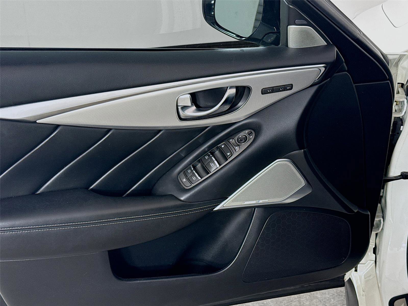 Used 2023 INFINITI Q50 Luxe w/ Cargo Package image 11