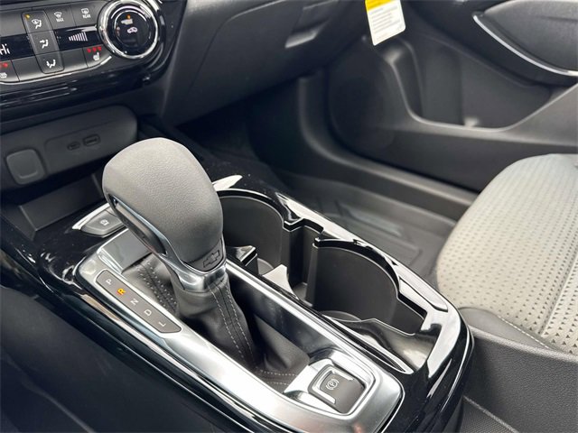 New 2025 Chevrolet Trax LT w/ Driver Confidence Package image 25