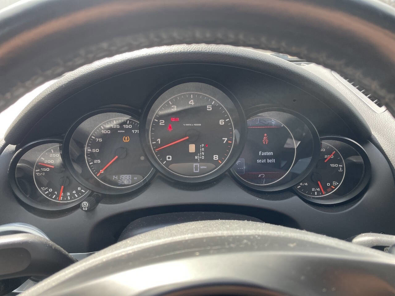 Used 2014 Porsche Cayenne image 31