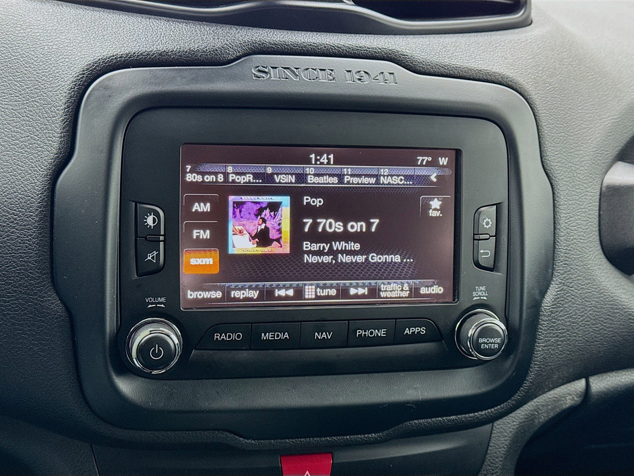 Used 2017 Jeep Renegade Trailhawk image 11