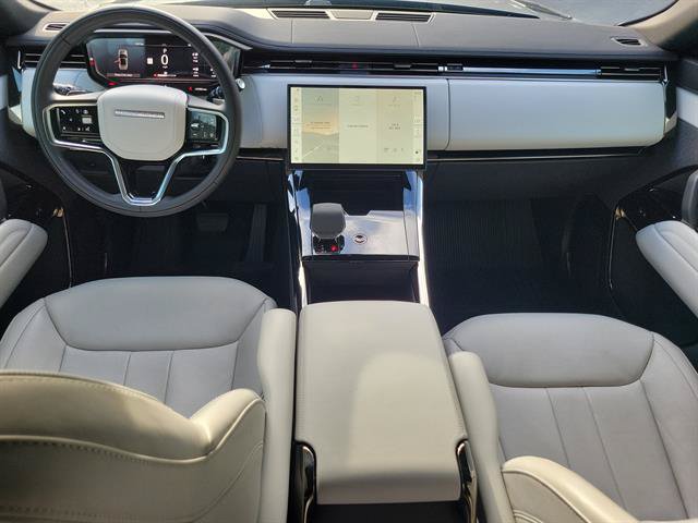 Used 2025 Land Rover Range Rover Sport SE AWD/4WD image 54
