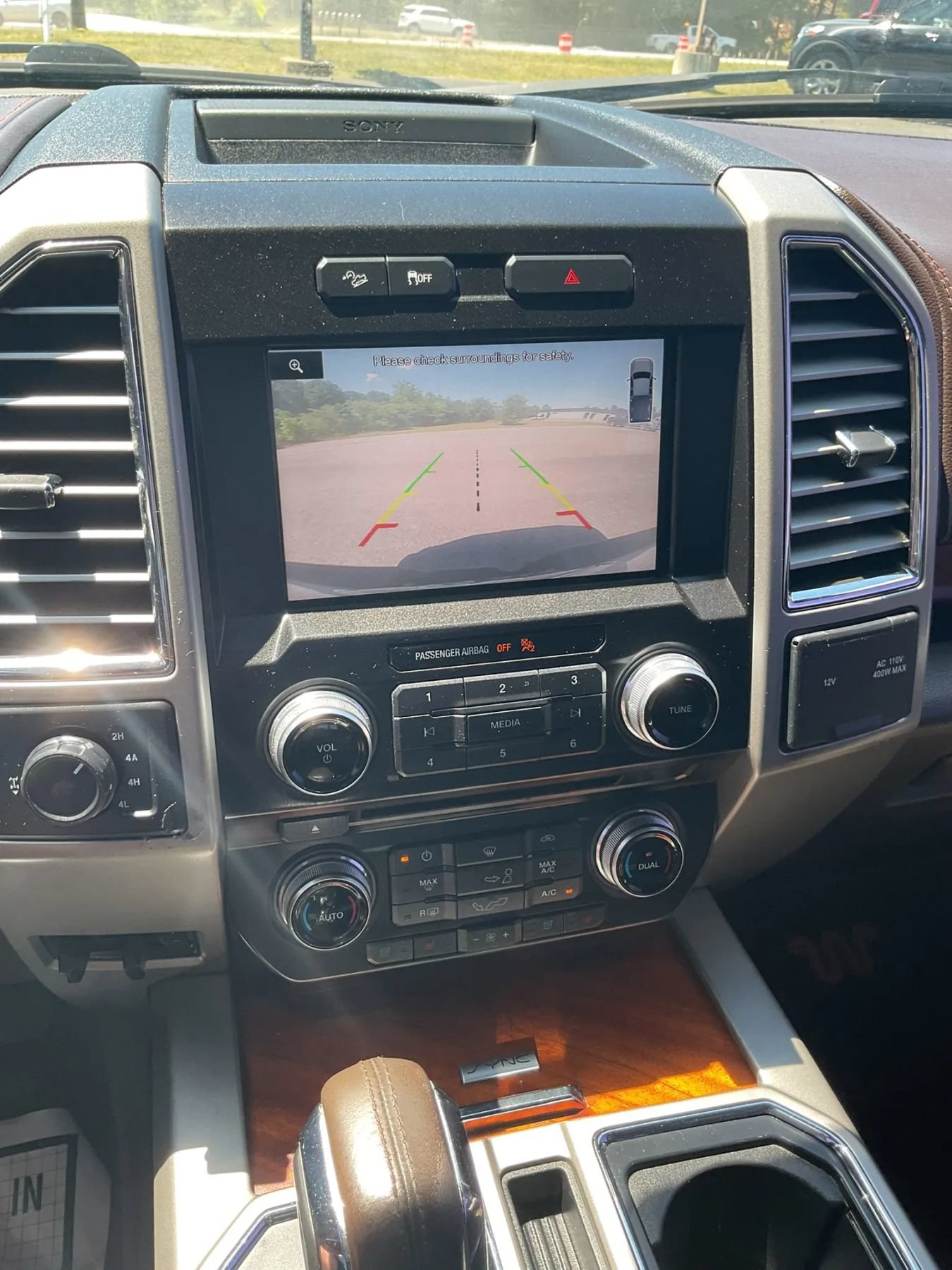 Used 2015 Ford F150 King Ranch w/ FX4 Off-Road Package AWD/4WD image 50