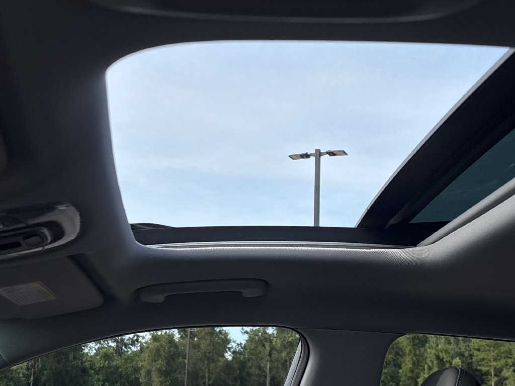 New 2027 Hyundai Kona Limited AWD/4WD image 8
