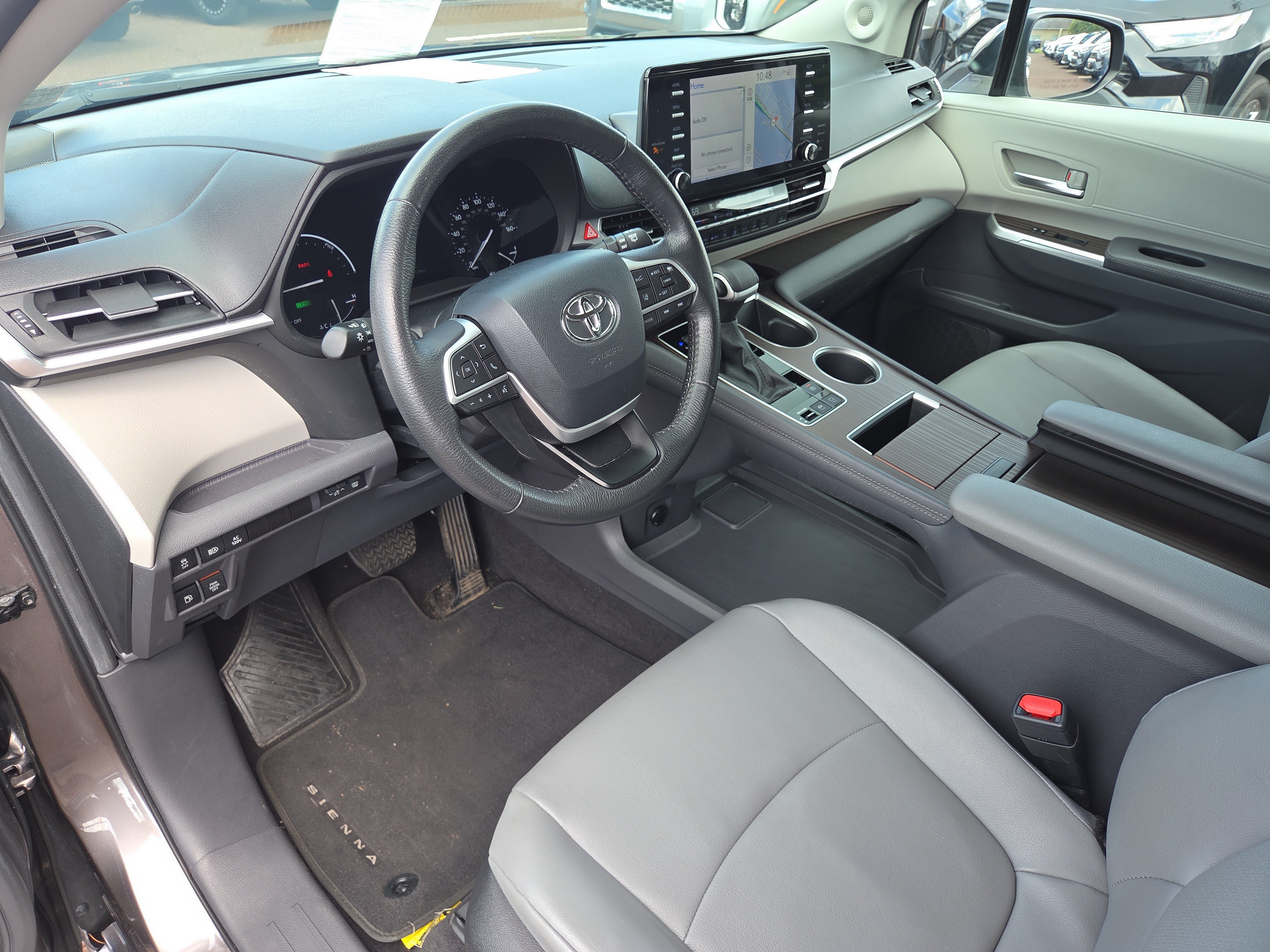Certified 2024 Toyota Sienna XLE w/ XLE Plus Package AWD/4WD image 15