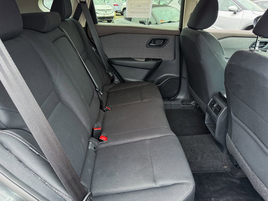 Certified 2023 Nissan Rogue S AWD/4WD image 17