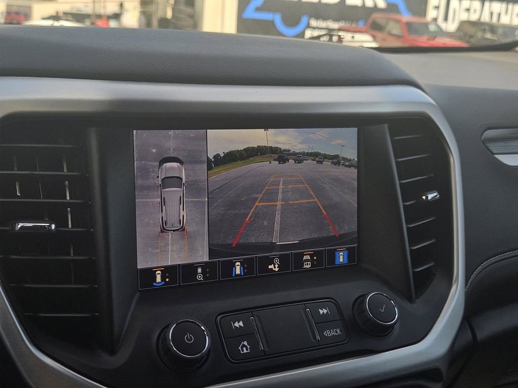 Used 2023 GMC Acadia SLT w/ Elevation Edition image 21