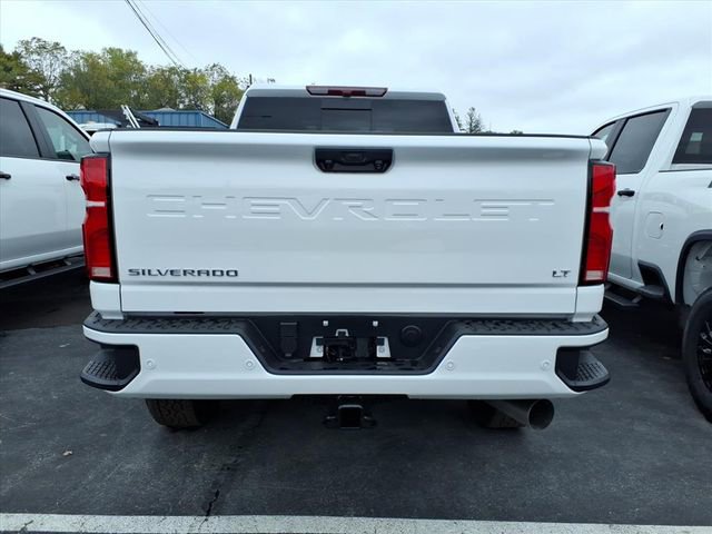 New 2026 Chevrolet Silverado 2500 LT w/ Z71 Chrome Sport Edition image 5