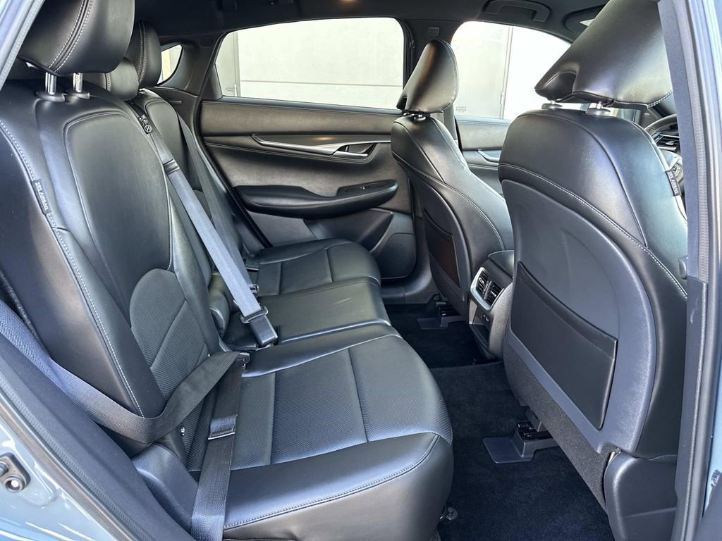 Certified 2025 INFINITI QX55 Luxe w/ Cargo Package image 35