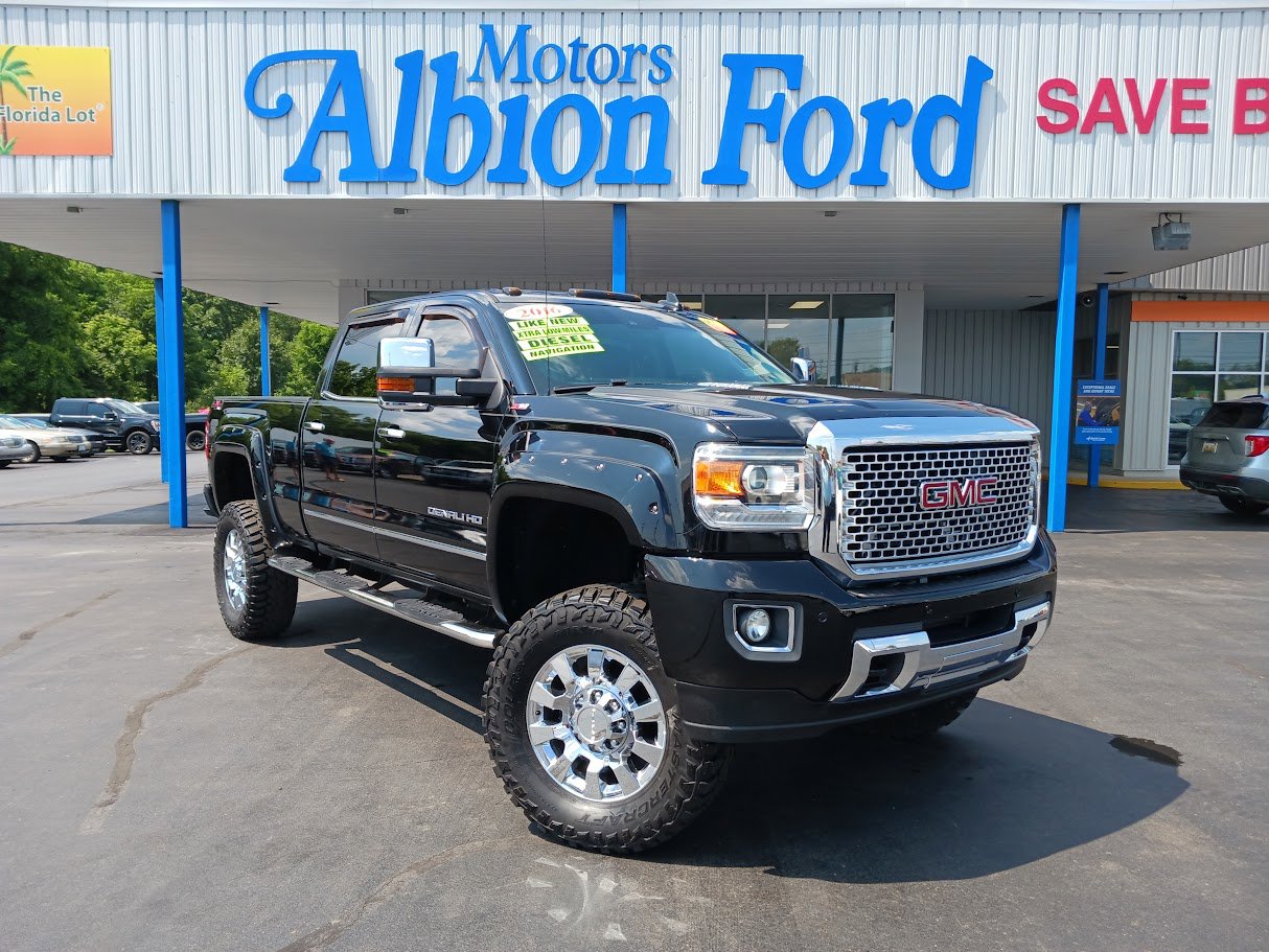 Used 2016 GMC Sierra 2500 Denali w/ Duramax Plus Package