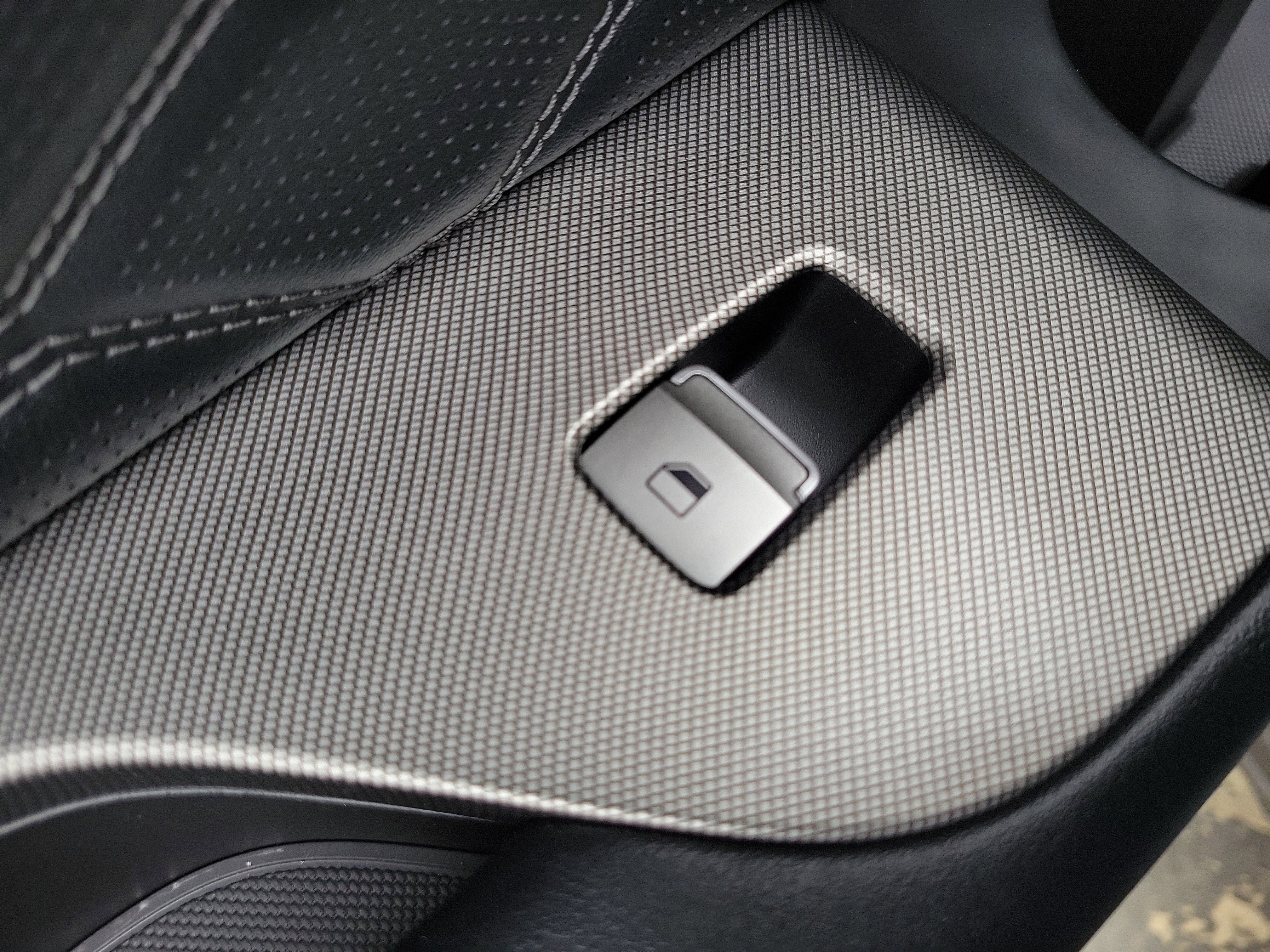 Used 2020 Hyundai Palisade Limited image 15