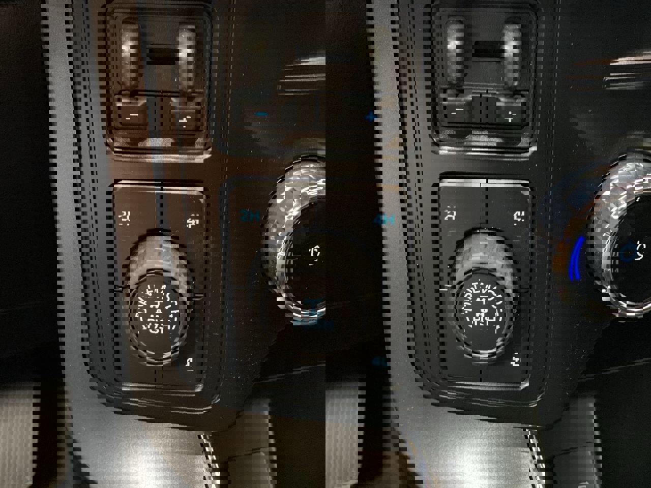 New 2025 Ford F150 XLT w/ Equipment Group 302A MID AWD/4WD image 16