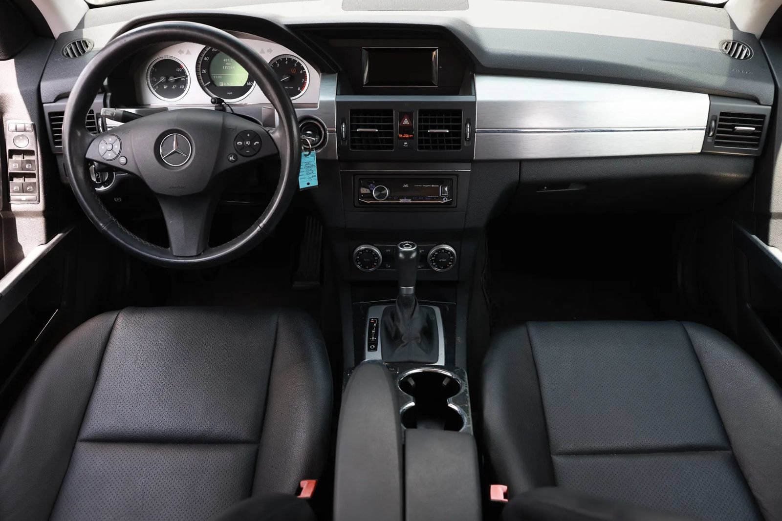 Used 2011 Mercedes-Benz GLK 350 2WD image 2