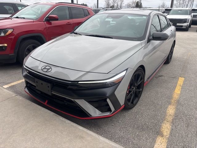 Certified 2025 Hyundai Elantra N Base image 3