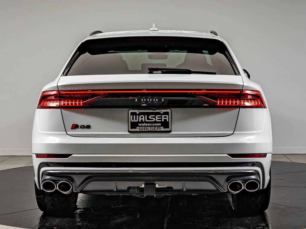 Used 2023 Audi SQ8 Prestige AWD/4WD image 6