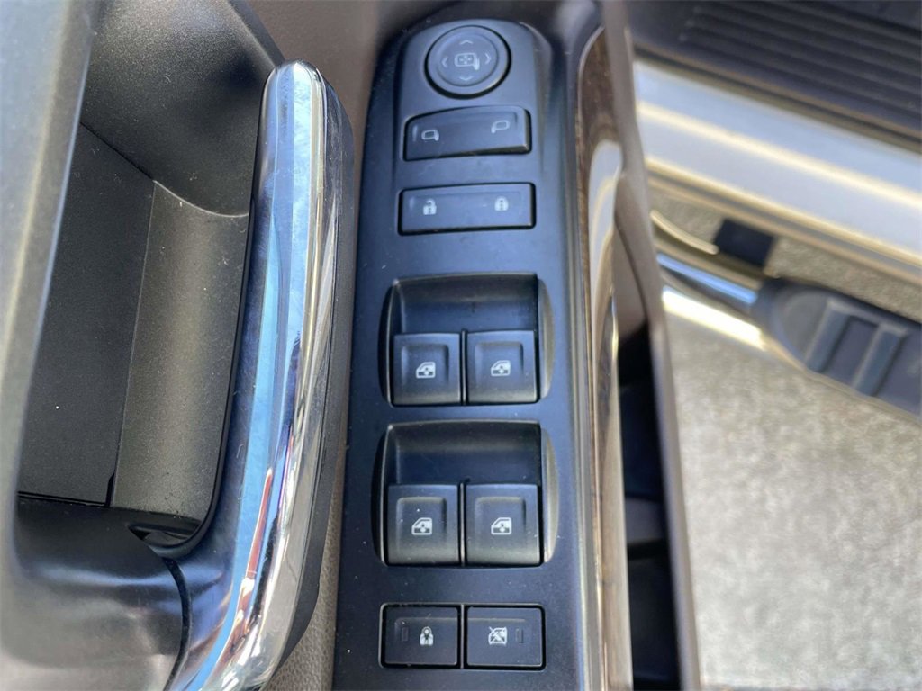 Used 2018 Chevrolet Silverado 1500 LT w/ All Star Edition image 16