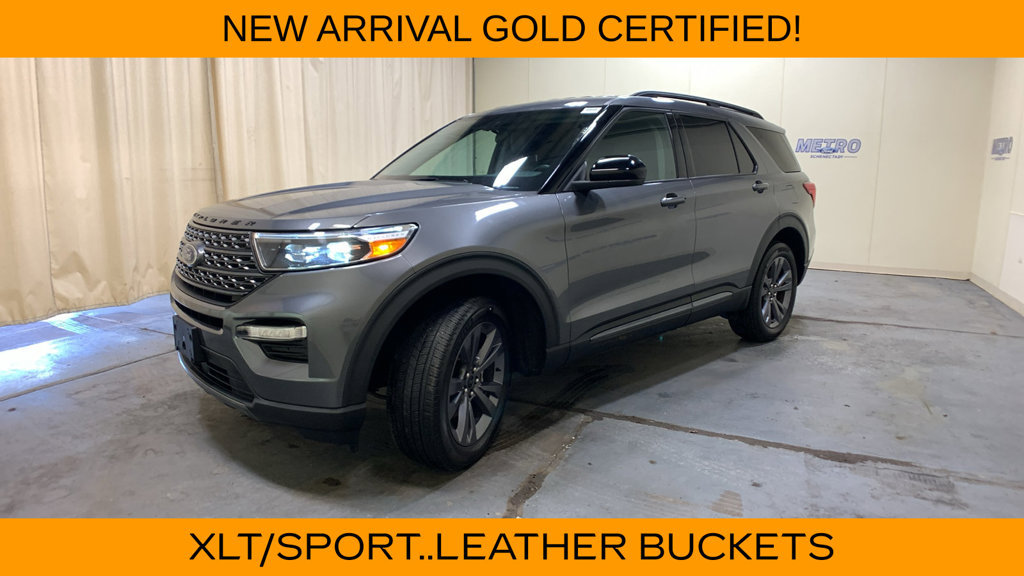 Certified 2023 Ford Explorer XLT w/ Equipment Group 202A AWD/4WD image 7