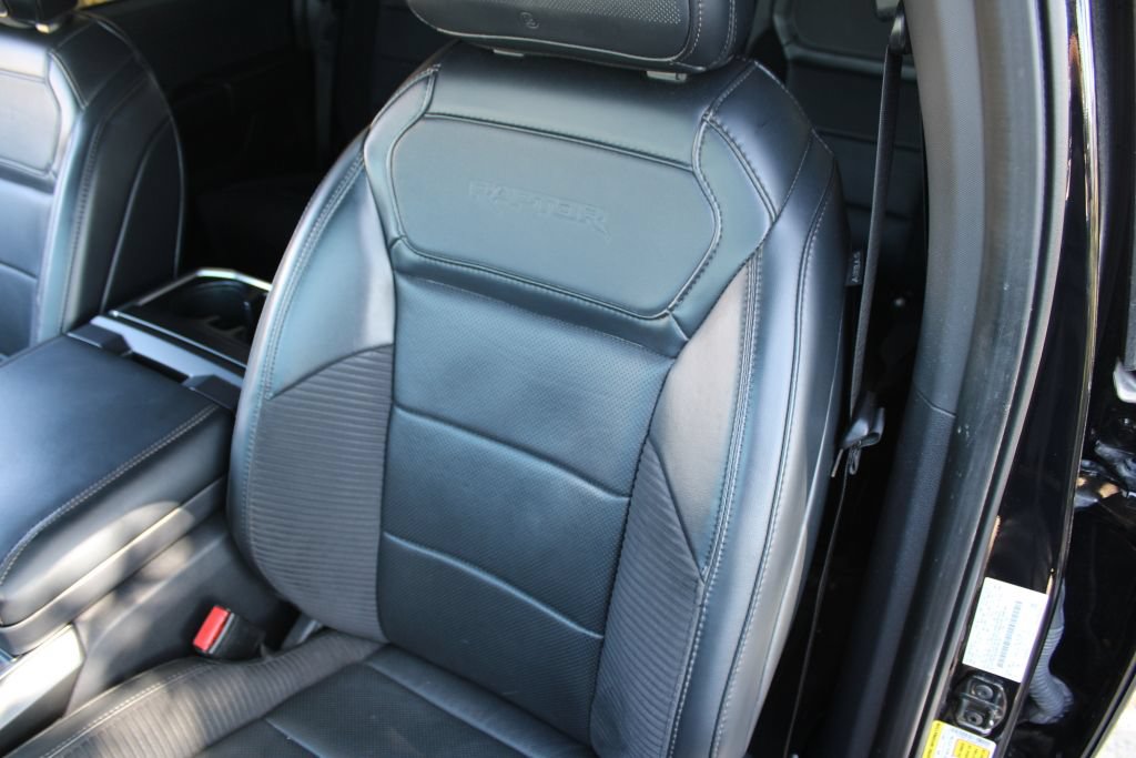 Used 2022 Ford F150 Raptor w/ Equipment Group 801A High AWD/4WD image 18