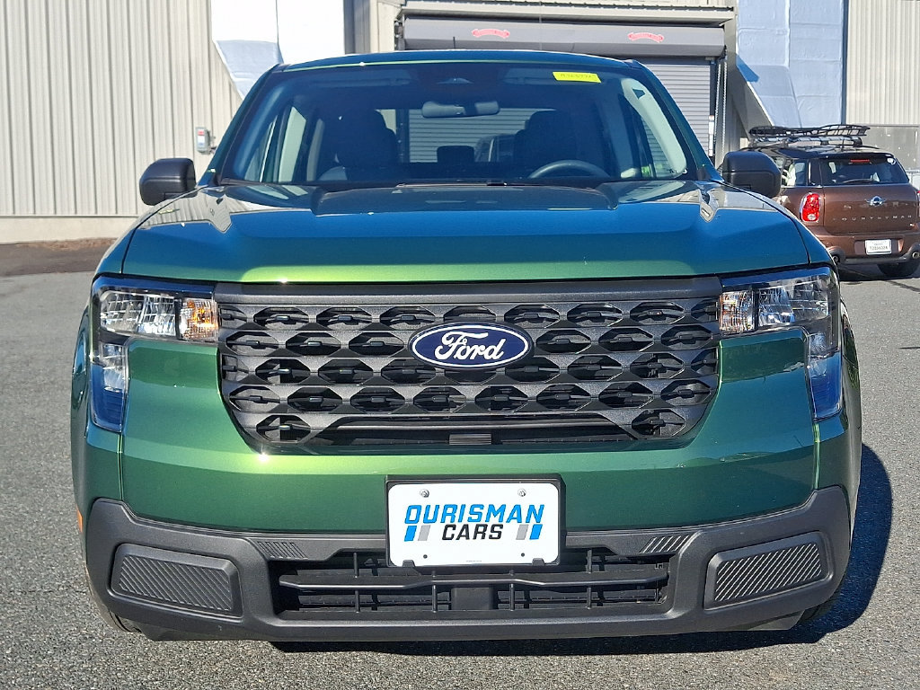 Used 2025 Ford Maverick XL w/ Equipment Group 101A AWD/4WD image 2