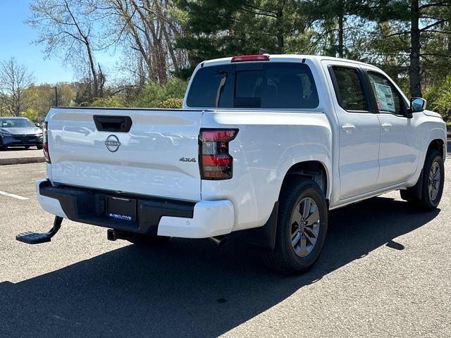 New 2026 Nissan Frontier SV w/ Tow Package AWD/4WD image 2