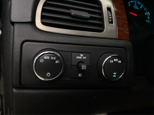 Used 2010 Chevrolet Tahoe LT AWD/4WD image 24
