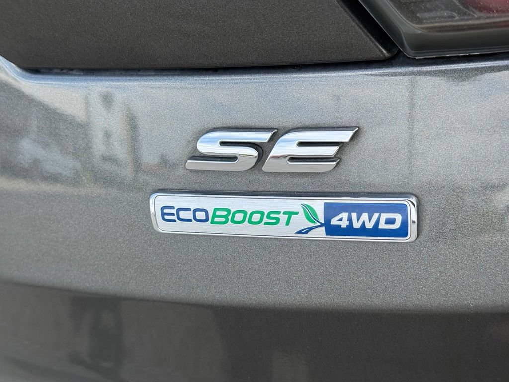 Used 2017 Ford Escape SE w/ Equipment Group 201A AWD/4WD image 7
