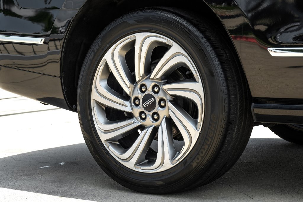 Used 2022 Lincoln Navigator Reserve AWD/4WD image 62