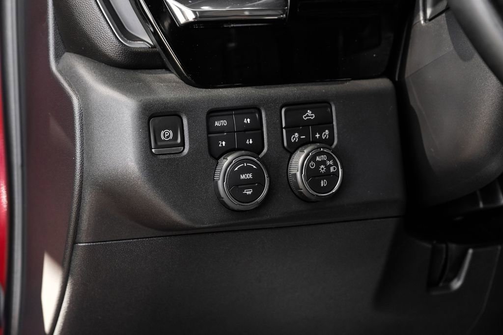 Used 2023 Chevrolet Silverado 1500 LT Trail Boss image 26