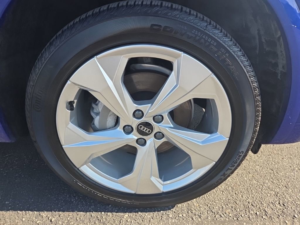 Used 2023 Audi Q5 2.0T Premium Plus w/ Premium Plus Package image 16