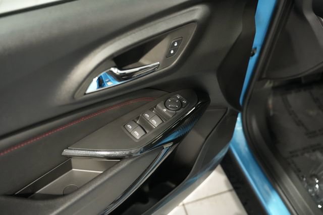 New 2026 Chevrolet Trax RS w/ Driver Confidence Package image 9