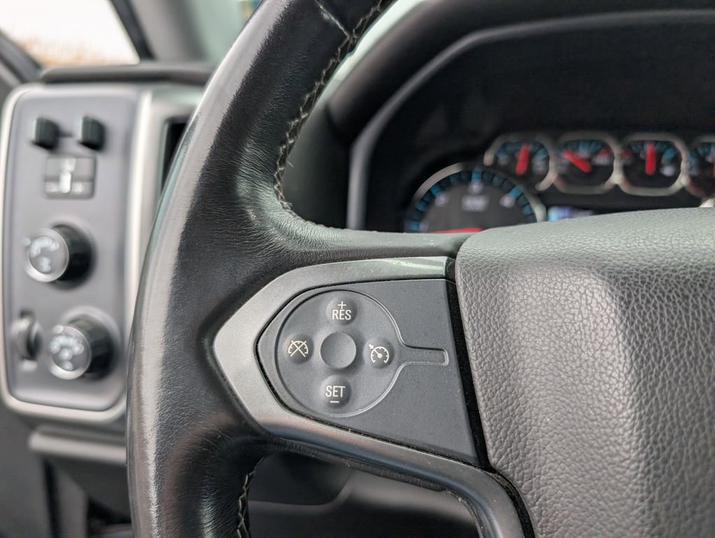 Used 2018 Chevrolet Silverado 1500 LT w/ All Star Edition image 12