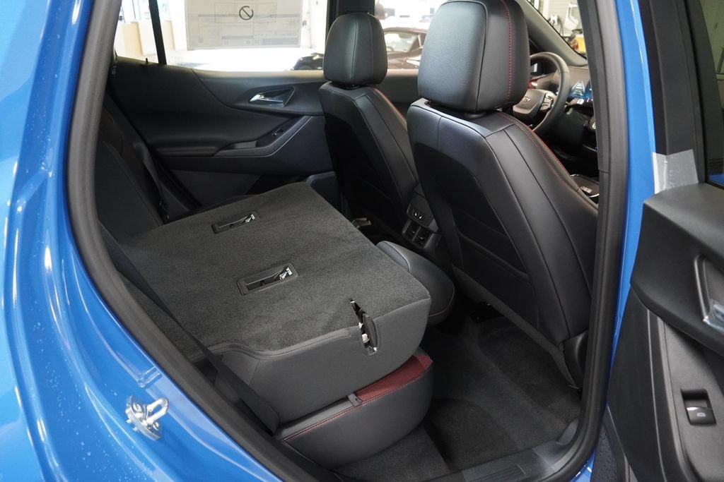 New 2027 Chevrolet Equinox RS w/ Convenience Package III AWD/4WD image 22